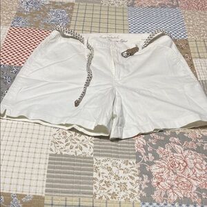 Gloria Vanderbilt White Shorts trouser fit